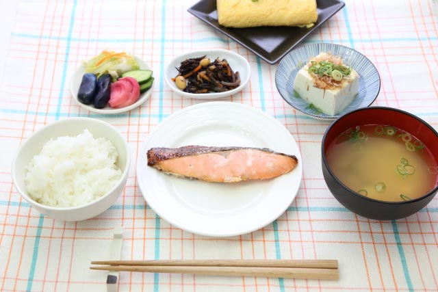 栄養バランスの良い食事